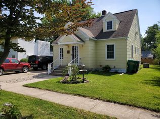 409 N 4th St, Sturgis, MI 49091