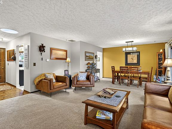 5th image of 17110 Parkers Dr