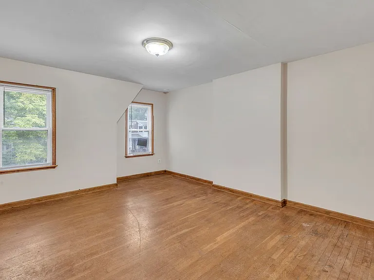 47-53 S Burgess Ave — Photo 18