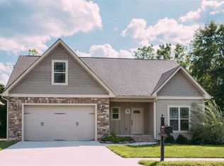 1820 Preservation Dr NE, Cleveland, TN 37323