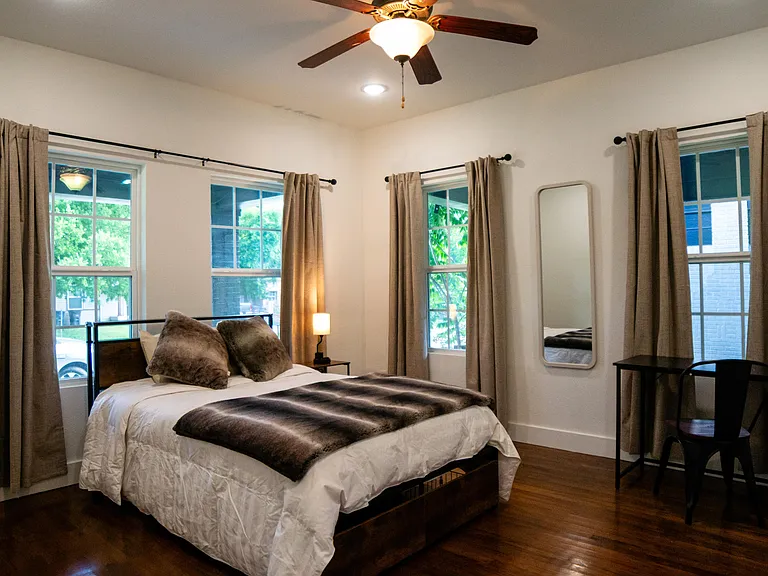 Room #5.