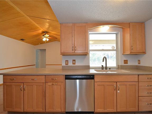 5th image of 4113 Atwater Dr