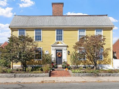 90 Middle St #L, Gloucester, MA, 01930