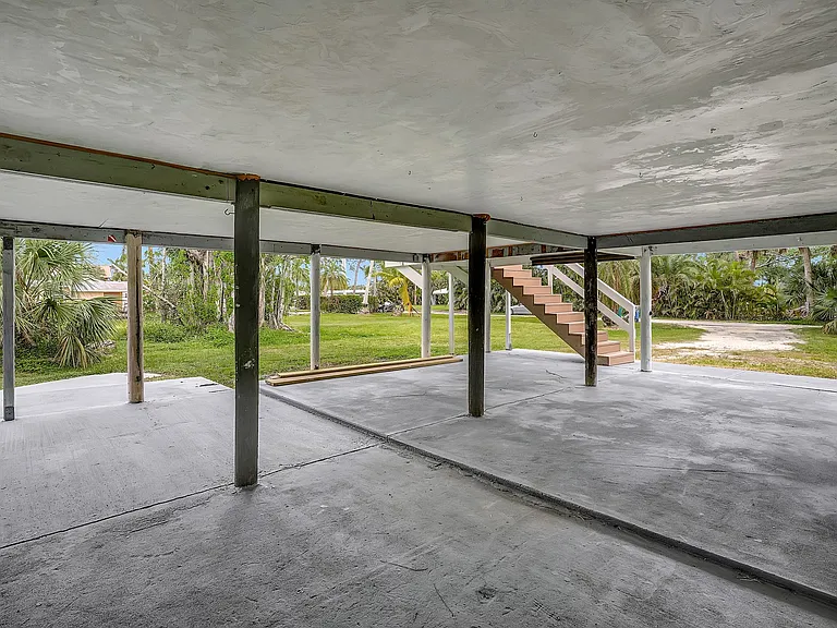 16360 N Oleander Dr — Photo 40