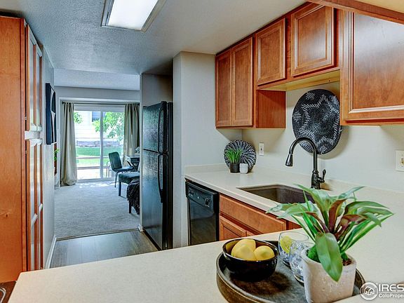 5th image of 2924 Ross Dr #H20