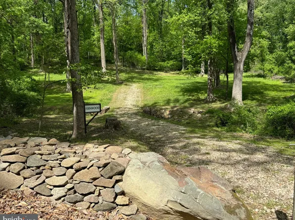 Riley Hollow Rd, Huntly, VA 22640