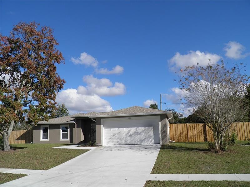 1st image of 1221 Pilgrim Ave
