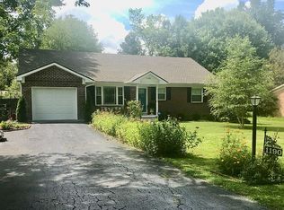 1190 Meadow Rd, Cookeville, TN 38501