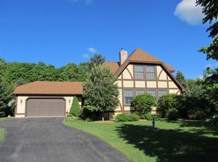 5113 Mountain Watch Dr, Harbor Springs, MI 49740