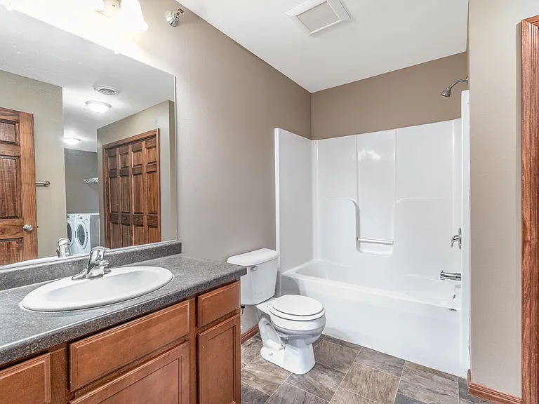 Whisper Ridge Townhomes — Photo 13