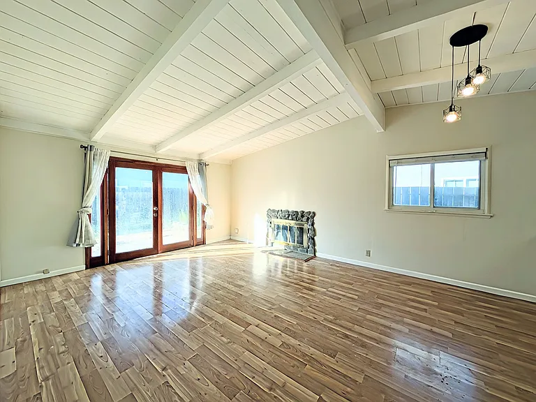 3793 Yorktown Rd — Photo 4