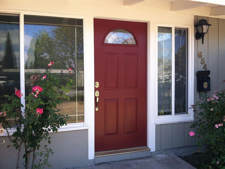 1st image of 644 Lakehaven Dr