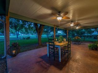 332 Colonial St, Meadowlakes, TX 78654