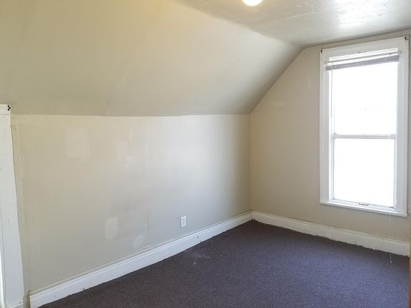 5th image of 119 Massachusetts Ave #2