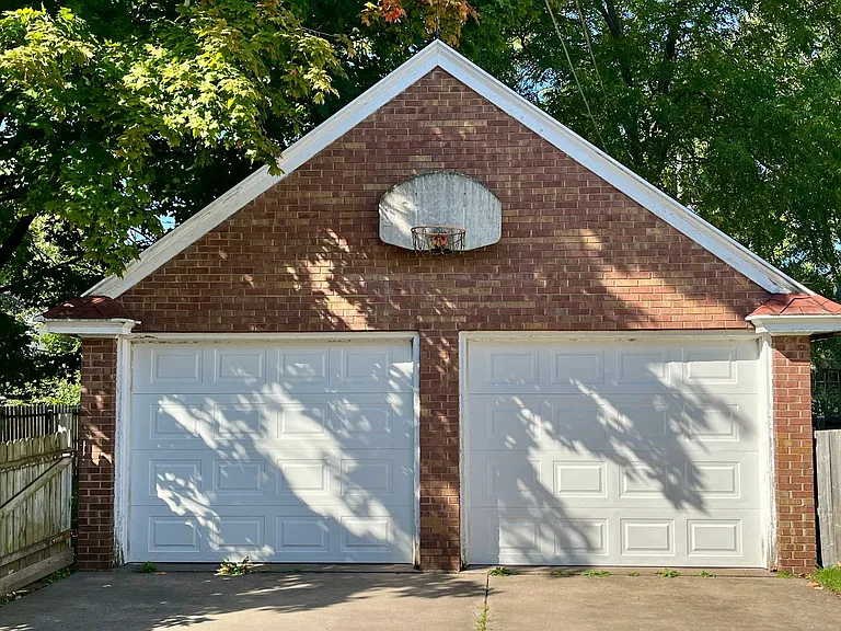 1316 Prospect Ave — Photo 32
