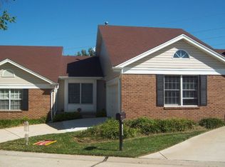1642 Chapman Ct, Saint Charles, MO