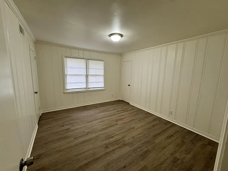 3543 Berkley Dr — Photo 5