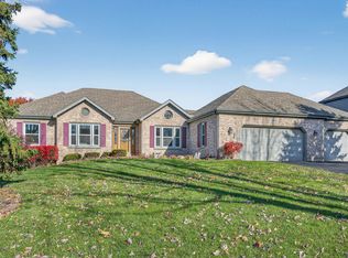 3610 Lakeview Dr, Algonquin, IL 60102