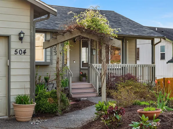504 Hemlock Avenue, Granite Falls, WA 98252