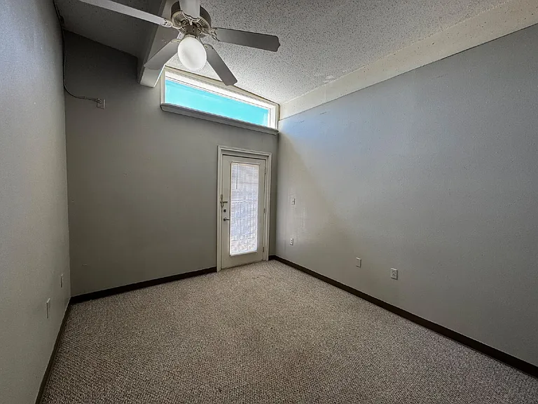 1619 University Ave #3 — Photo 4