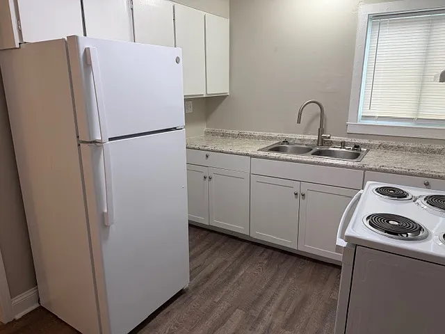 614 Chesnut St #4 — Photo 5