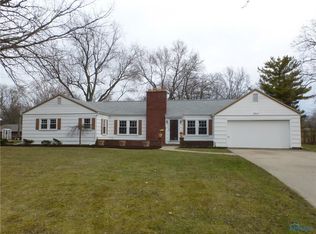 627 Center Ridge Rd, Bryan, OH 43506