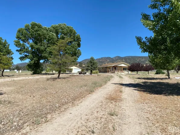 31999 Dos Pinos Trl, Lockwood, CA 93225