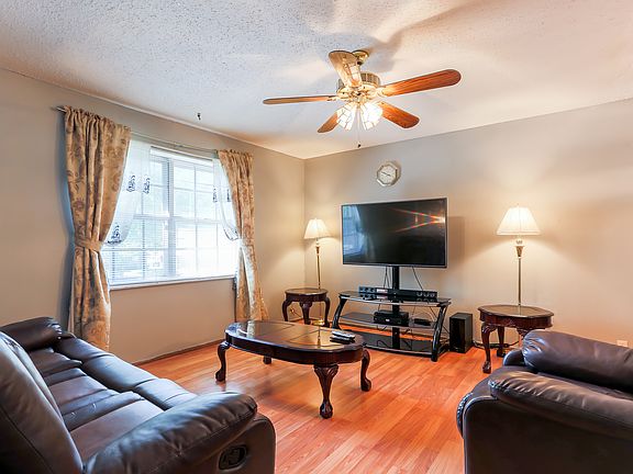 5th image of 1728 Stilton Ct