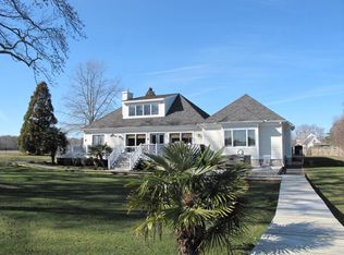 349 Tyler Ln, White Stone, VA 22578
