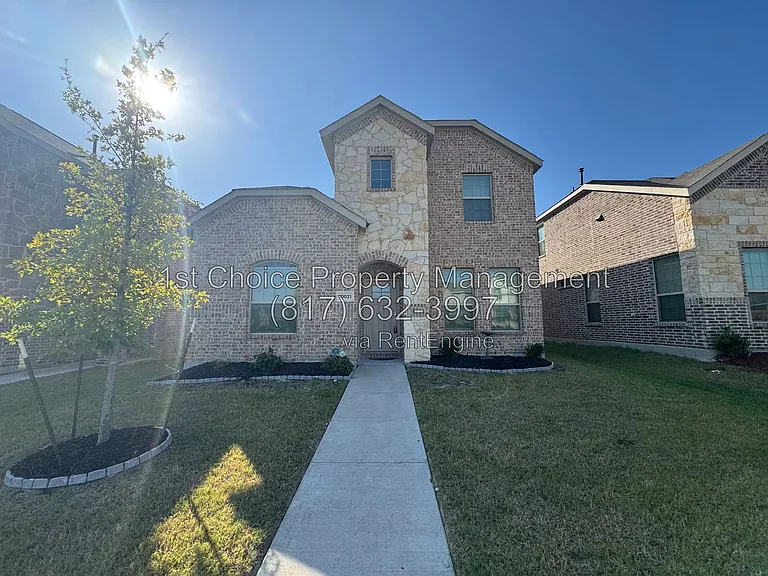 10021 Elkhorn Dr — Photo 2