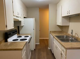 1015 7th St SE APT A, Puyallup, WA 98372