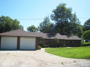 303 Hillcrest St, Keokuk, IA 52632