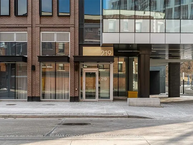 219 Dundas St E #1212 — Photo 2