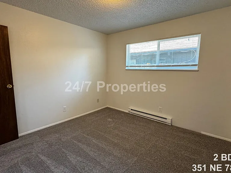 351 NE 78th Ave — Photo 5