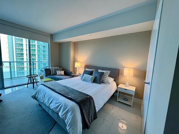 5th image of 1300 Brickell Bay Dr APT 1806