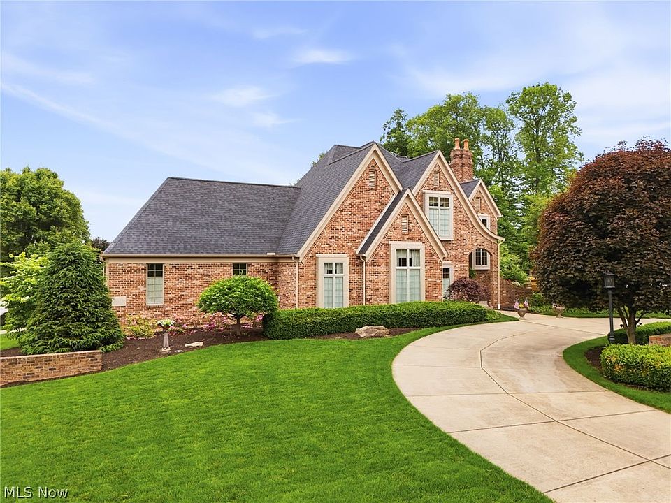 1st image of 8413 Hickory Hill Dr