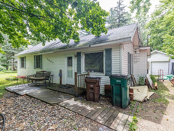3rd image of 3007 Midwood St
