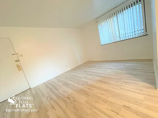 1 bed, 563 sqft, $1,415 — Photo 3