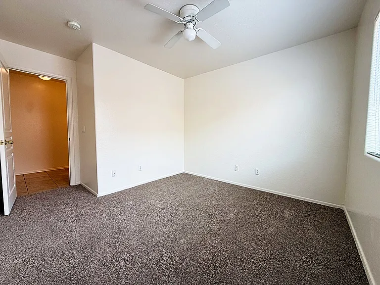 8062 W North Ln #109THDR — Photo 26