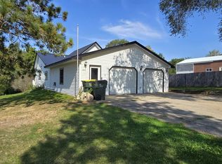 206 Pleasant St, Soldiers Grove, WI 54655