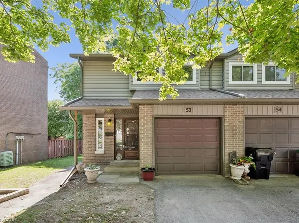46 Cedarwoods Cres #53, Kitchener, ON N2C 2L7