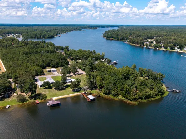 1154 Hammond Rd, Summerton, SC 29148