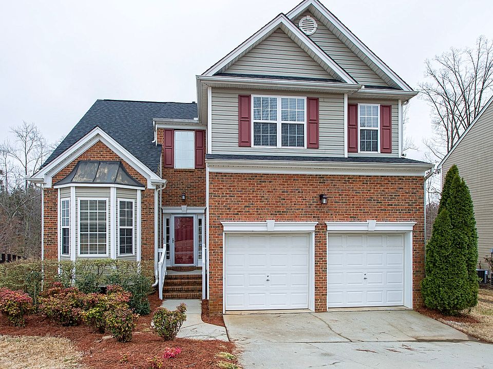 1st image of 105 Stonewater Dr