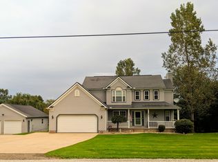 3525 Randolph Rd, Mogadore, OH 44260