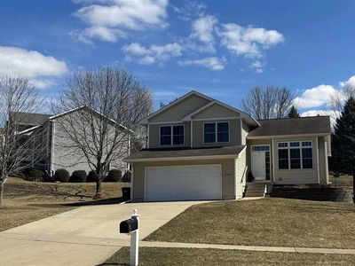 2423 N Ridge Dr, Coralville, IA, 52241