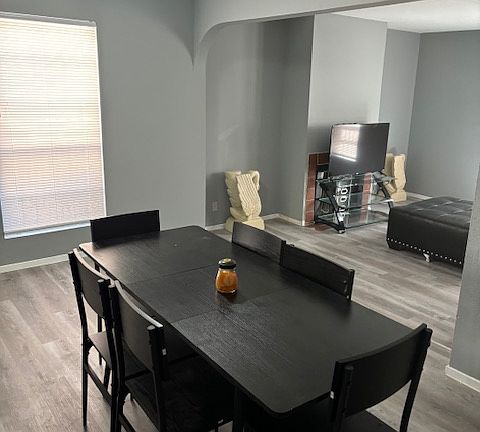 5th image of 4640 Koval Ln APT 49A