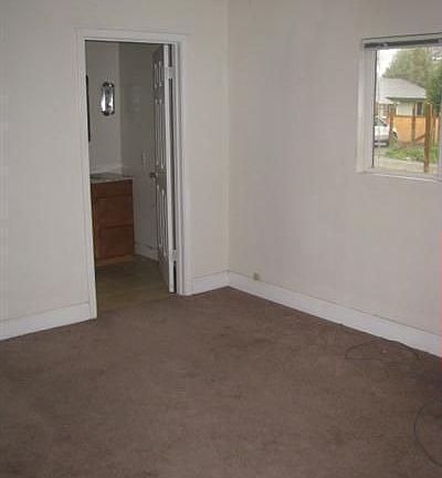 4th image of 280 Billington Ln