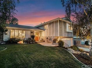 26401 Torreypines Dr, Santa Clarita, CA 91321