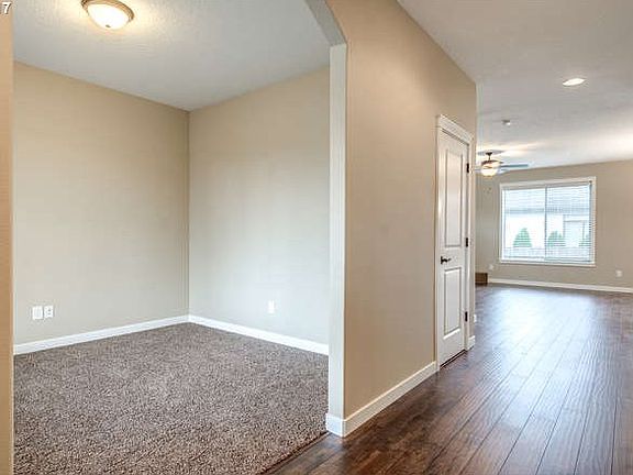 3rd image of 251 Misty Dr