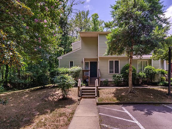 5th image of 250 S Estes Dr APT 40